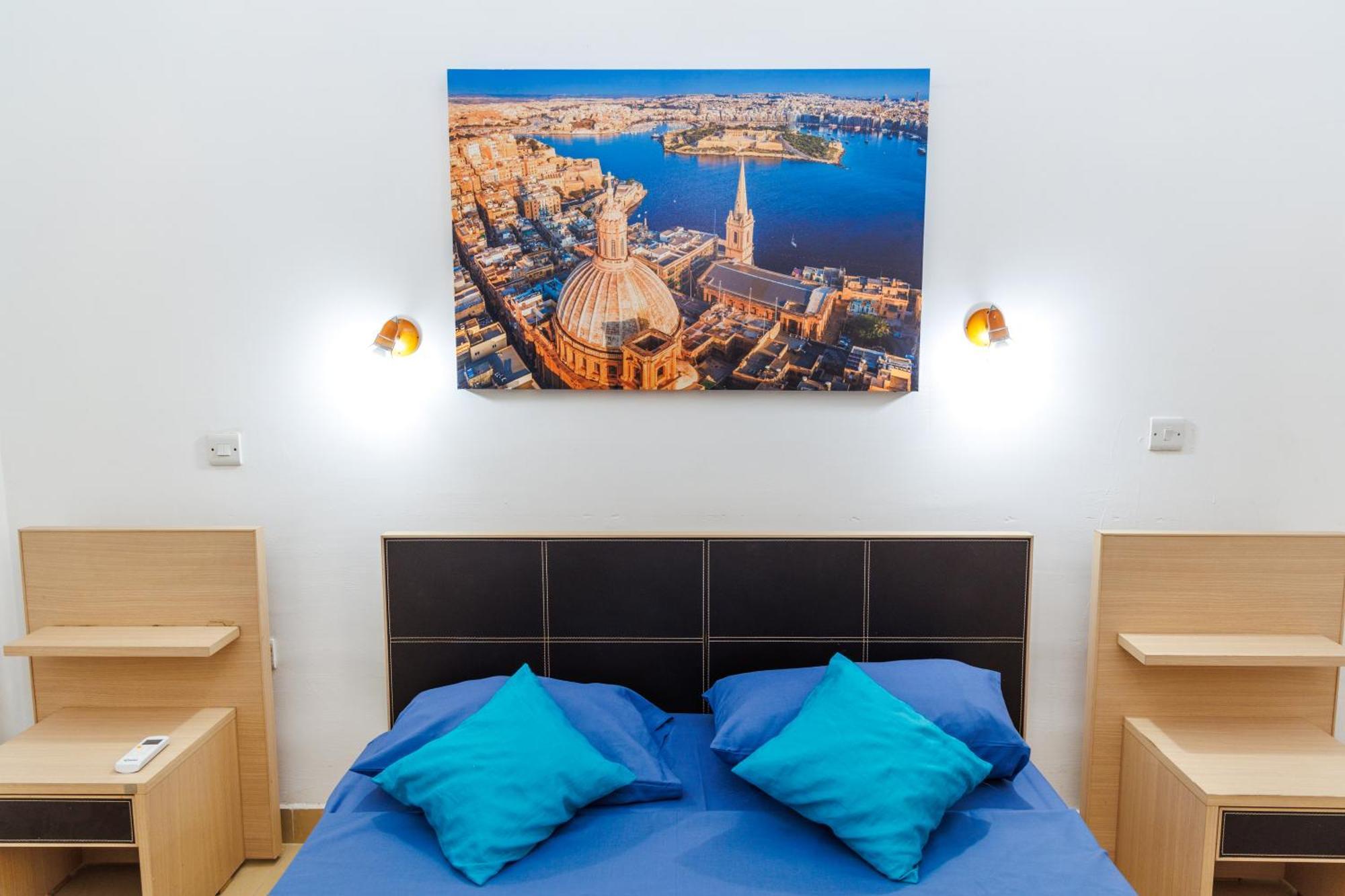 Stylish St.Julians 2 Bedroom Apartment For Rent In The City Centre With Terrace Saint Julian's 외부 사진