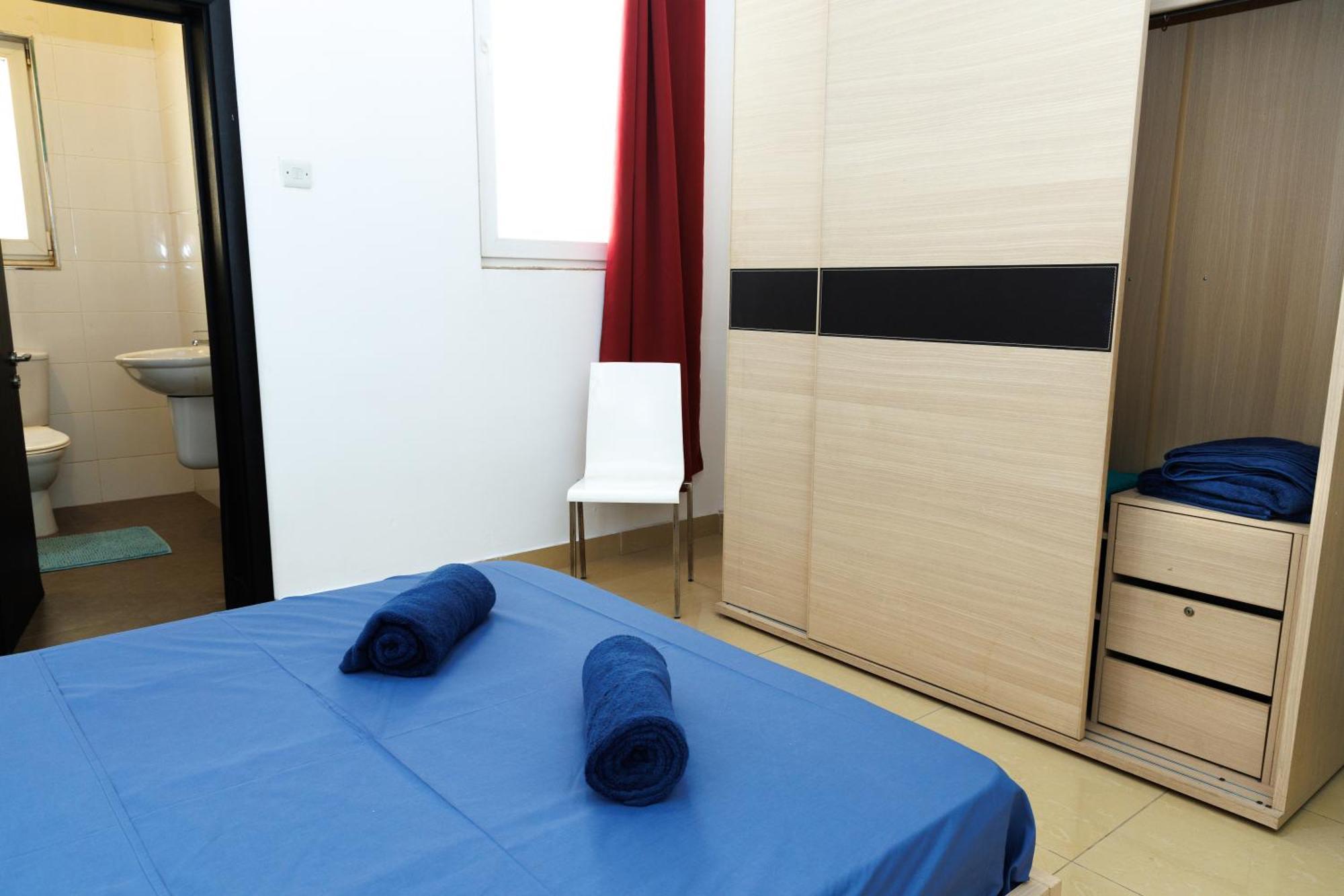 Stylish St.Julians 2 Bedroom Apartment For Rent In The City Centre With Terrace Saint Julian's 외부 사진