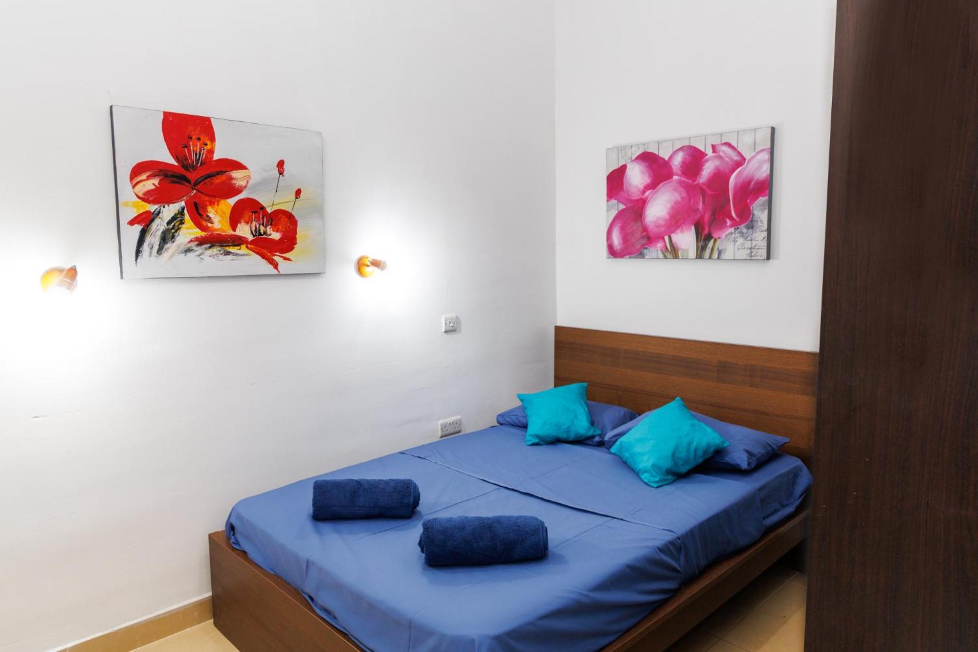 Stylish St.Julians 2 Bedroom Apartment For Rent In The City Centre With Terrace Saint Julian's 외부 사진